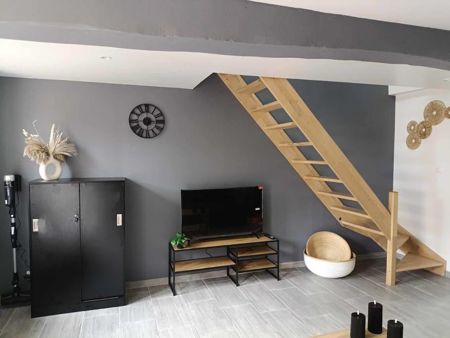 La Petite Falaise, Maison Avec Cour Dreux Centre Екстер'єр фото