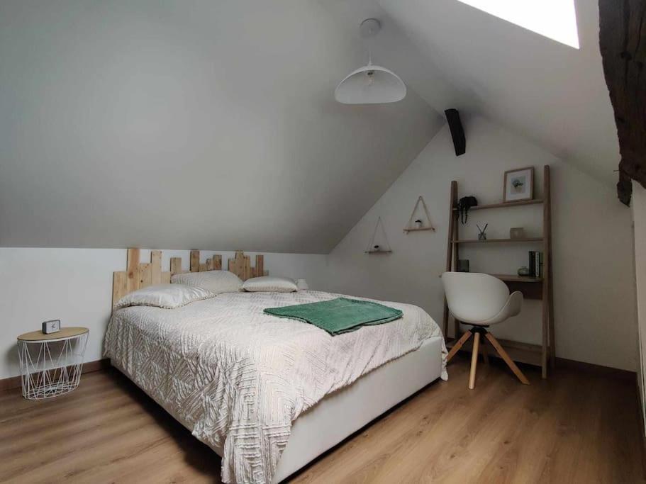 La Petite Falaise, Maison Avec Cour Dreux Centre Екстер'єр фото