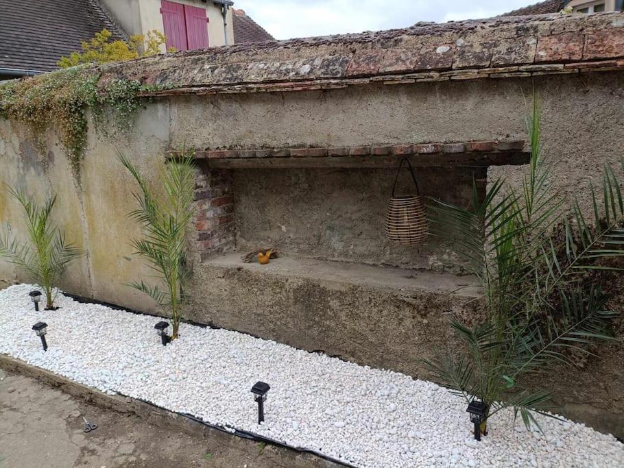 La Petite Falaise, Maison Avec Cour Dreux Centre Екстер'єр фото